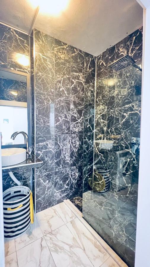 New Renovated 3 Bedroom 2 Bathroom Laleli *